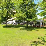 Готель Grand Esplanada 4*