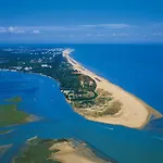 Готель Grand Esplanada Бібіоне