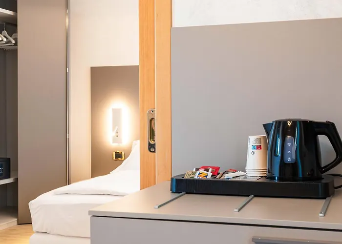 Hotel Grand Esplanada 4*