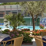 Hotel Grand Esplanada 4*