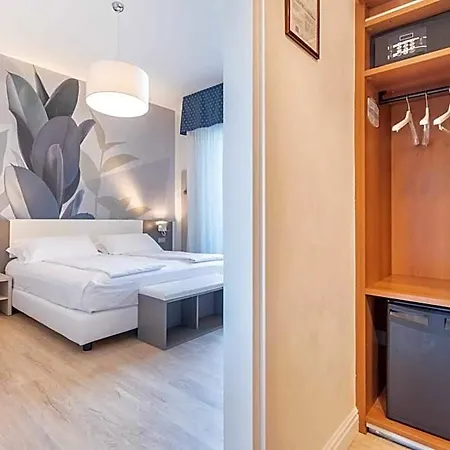 Hotel Grand Esplanada