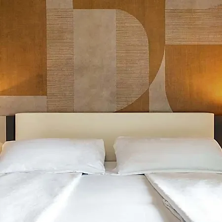 Hotel Grand Esplanada