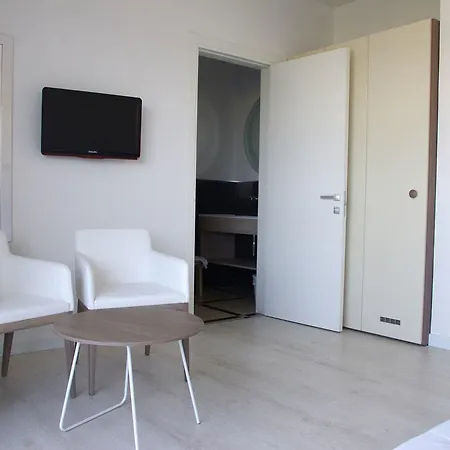 Grand Esplanada Hotel