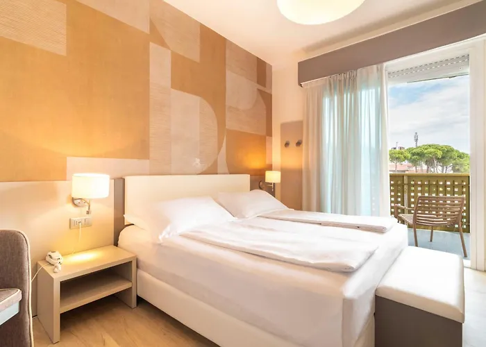 Grand Esplanada Hotel 4*