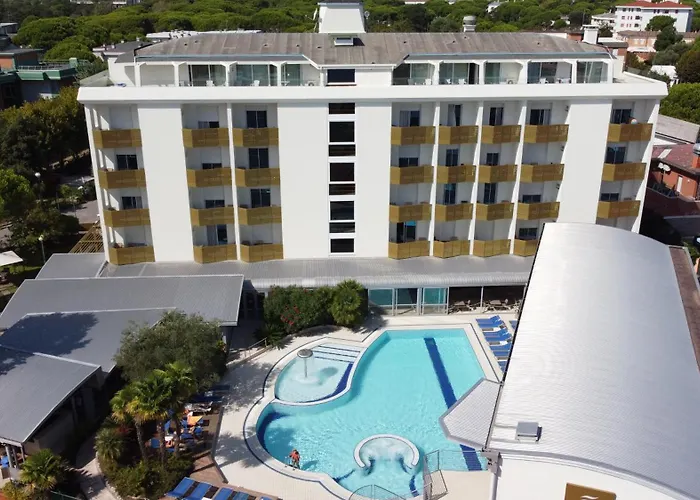 Hotel Grand Esplanada