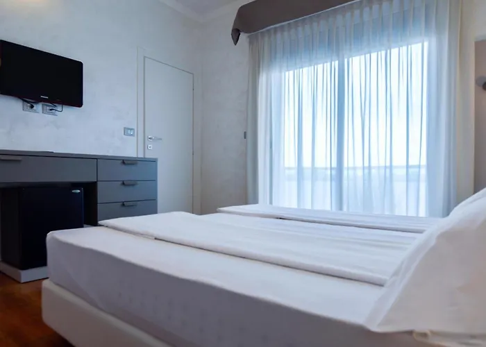 Hotel Grand Esplanada