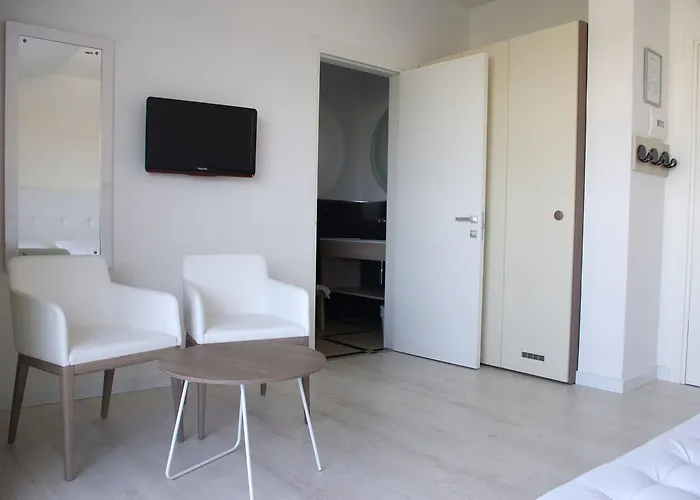 Grand Esplanada Hotel